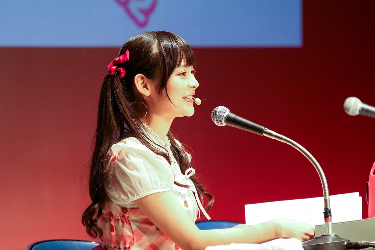 上坂すみれ