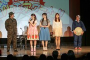 イベントを締めくくる出演者たち。