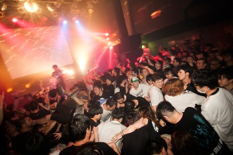 Have a Nice Day!「Helter Skelters Disco Showcase」の様子。（撮影：すずき大すけ）