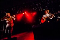 MOROHA「単独」の様子。（Photo by HayachiN）