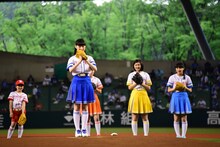 松野莉奈投手のピッチング。