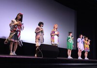 映画「リリカルスクールの未知との遭遇」公開初日舞台挨拶の様子。