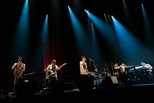 くるり「NOW AND THEN Vol.3」神奈川・神奈川県民ホール公演の様子。（撮影：五十嵐一晴）