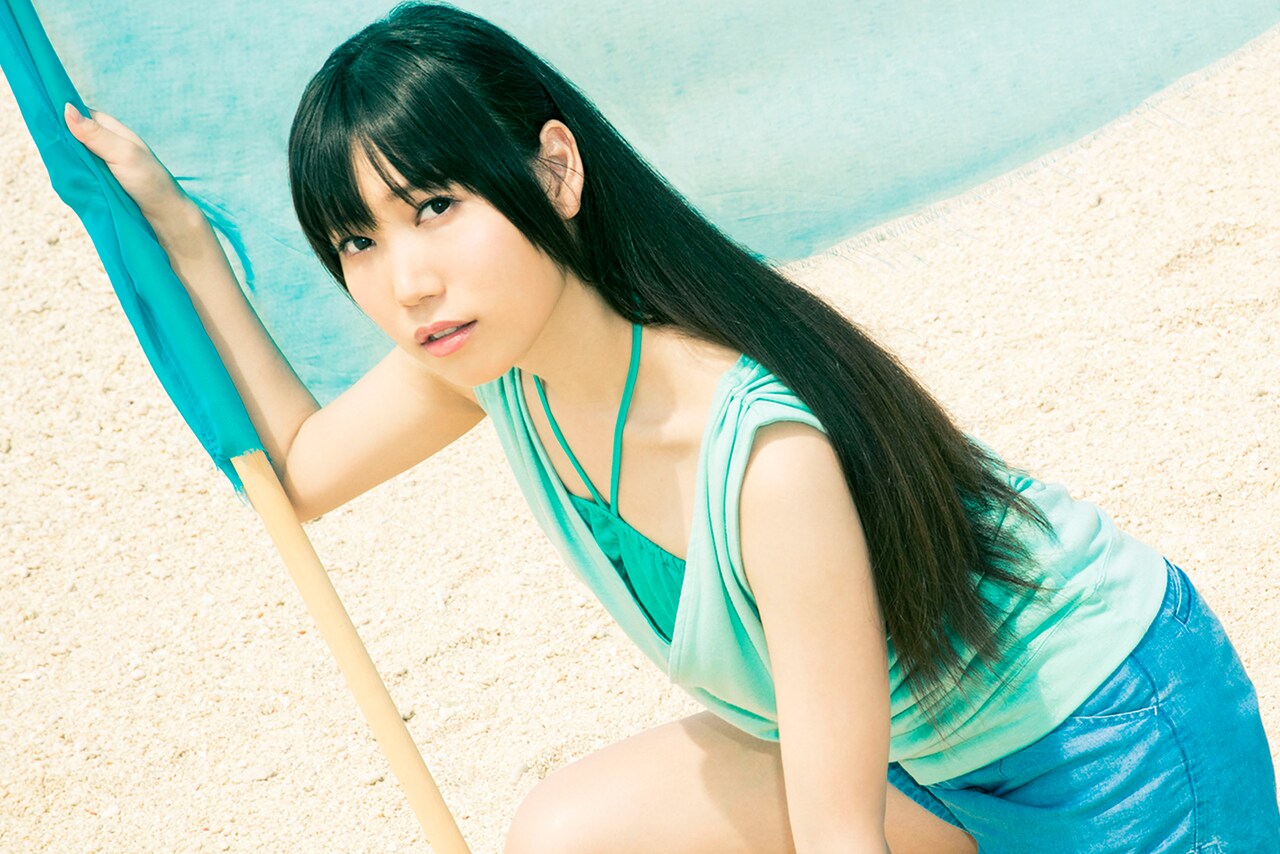 相坂優歌、ニューシングル発売日にニコ生で“スカッシュするよ”