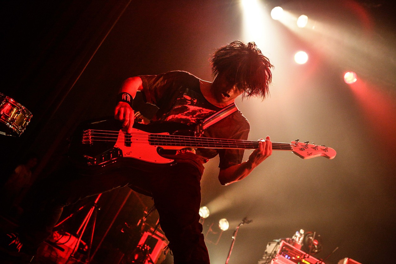 田淵智也（B / UNISON SQUARE GARDEN）（撮影：渡邉一生）