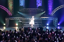 内田彩「SweetTears」ライブの様子。