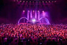 内田彩「SweetTears」ライブの様子。