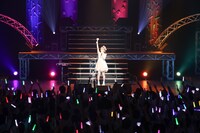 内田彩「SweetTears」ライブの様子。
