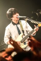 斎藤宏介（Vo, G / UNISON SQUARE GARDEN）（撮影：渡邉一生）