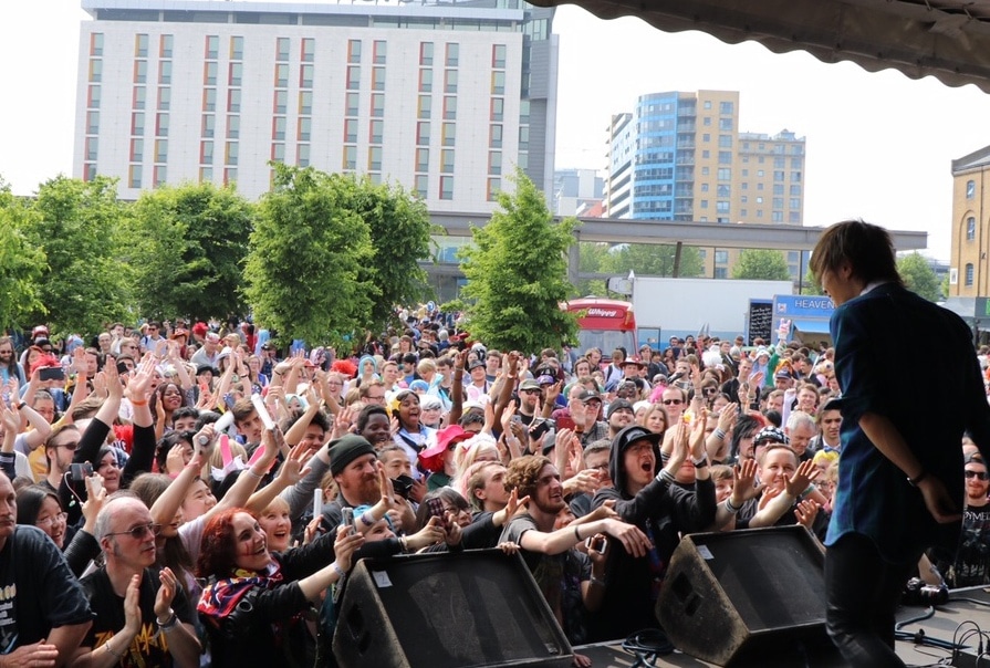 ロンドン「MCM LONDON COMIC CON」に出演した天月-あまつき-。（写真提供：キングレコード）