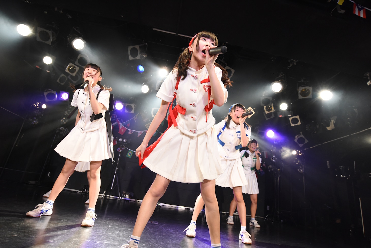 ぷちぱすぽ☆1stワンマンライブの様子。