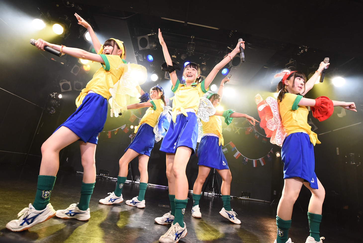 ぷちぱすぽ☆1stワンマンライブの様子。