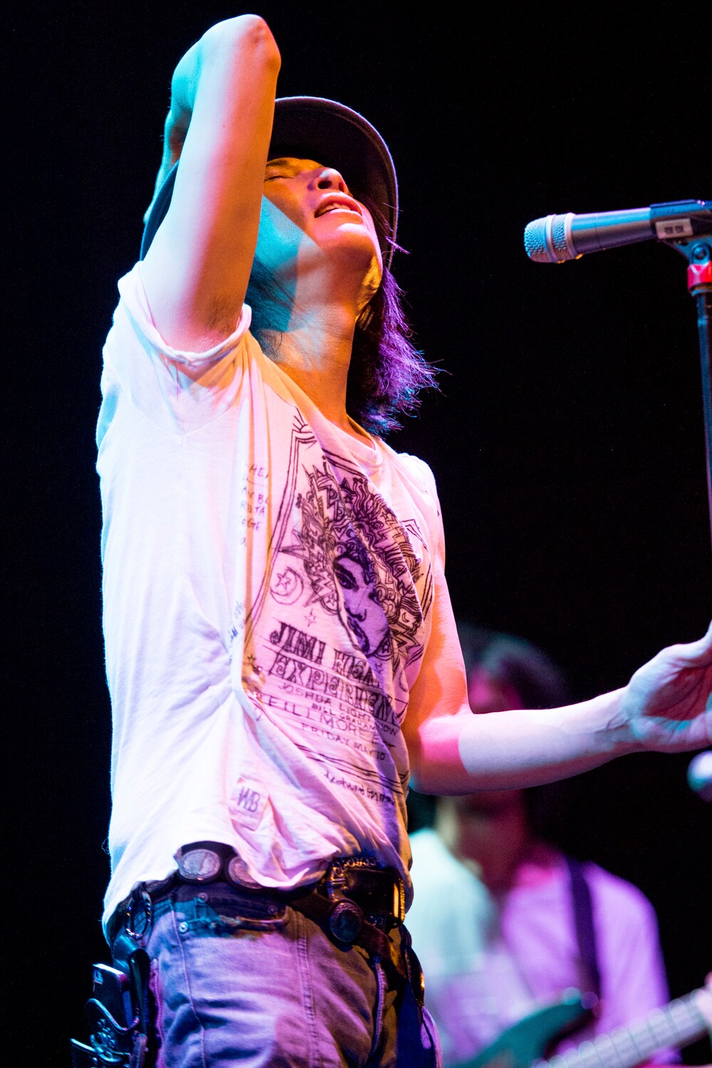 辻仁成の最新ライブ音源収めた配信アルバム「人生劇場」