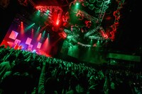 昨日6月4日に行われた東京・新木場STUDIO COAST公演の様子。（Photo by Viola Kam[V'z Twinkle]）