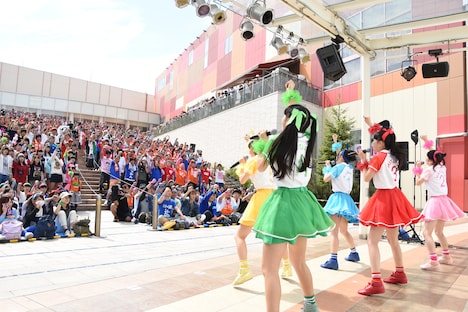 「ときめき▽宣伝部～3rd SEASON～『むてきなツアー』」最終公演の様子。