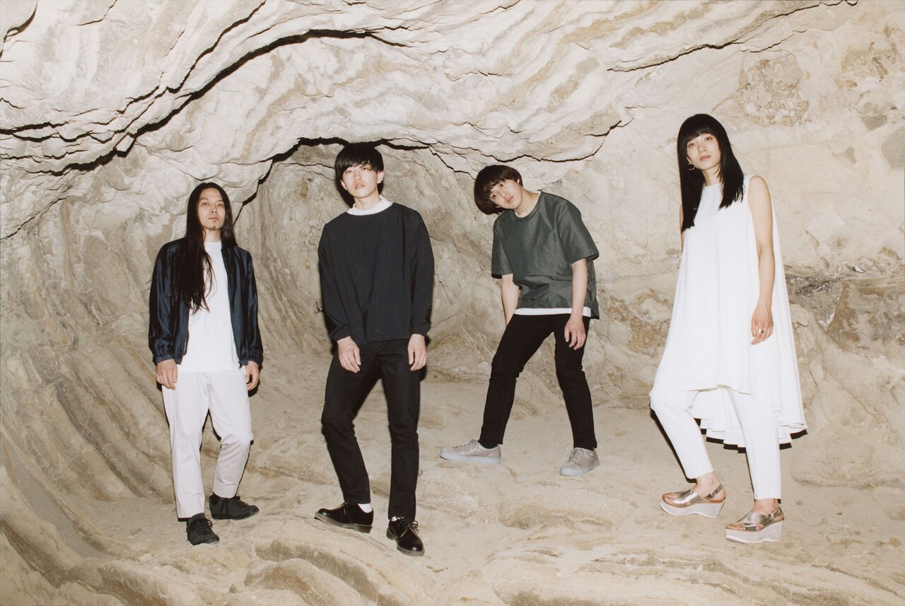 雨のパレード、全編モノクロの「You」初回盤DVDトレイラー