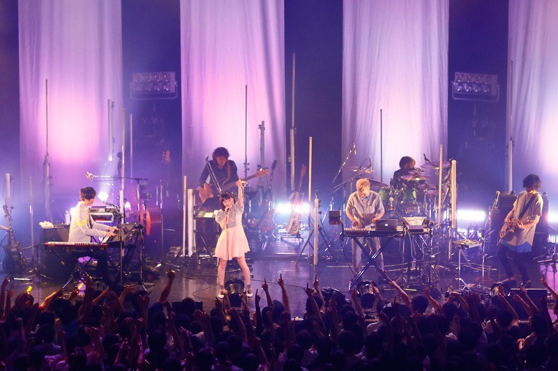 fhana「What a Wonderful World Line Tour 2016」最終公演の様子。（撮影：HAJIME）