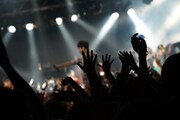 UVERworld「UVERworld PREMIUM LIVE 2016」東京・新宿BLAZE公演の様子。(写真提供:ソニー・ミュージックレコーズ)