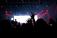 UVERworld「UVERworld PREMIUM LIVE 2016」東京・新宿BLAZE公演の様子。（写真提供：ソニー・ミュージックレコーズ）