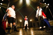 「ONIGAWARA 1st mini album『欲望』リリースツアー2016~ボーイフレンド就任記念式典~」東京・WWW公演の様子。(撮影:山川哲矢)
