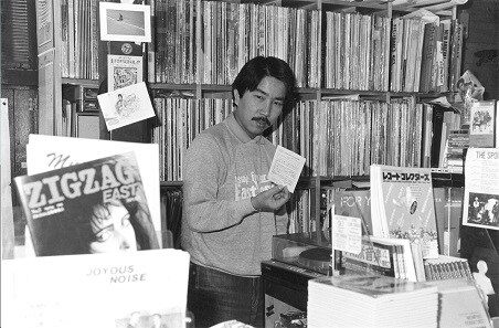 東京青山レコード店/長門芳朗 かつての「パイドパイパーハウス」と長門芳郎氏。 - 伝説の