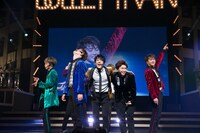 超特急（撮影：米山三郎[SignaL]）