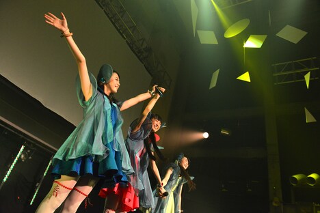 Cupitronワンマンライブ「Galaxy Party ver2.0.0」の様子。