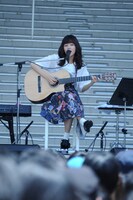 藤原さくらフリーライブの様子。