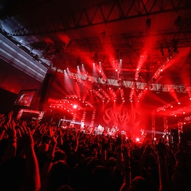 笑いあり地獄ありゾンビあり「SATANIC CARNIVAL」で21組が熱演