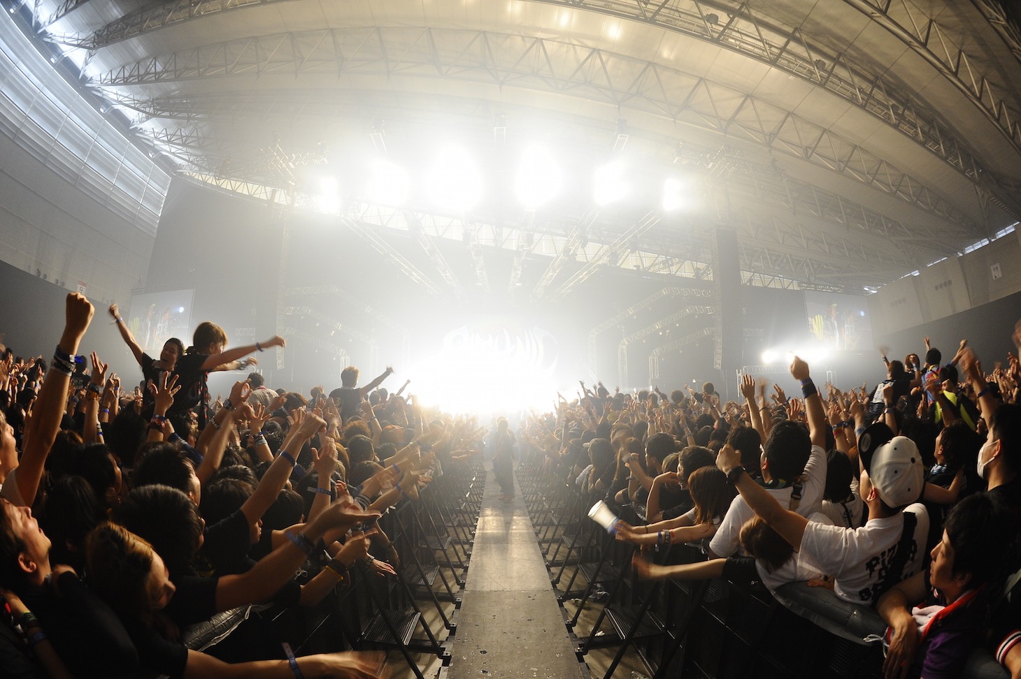 「SATANIC CARNIVAL'16」の様子。（Photo by Yuji Honda）