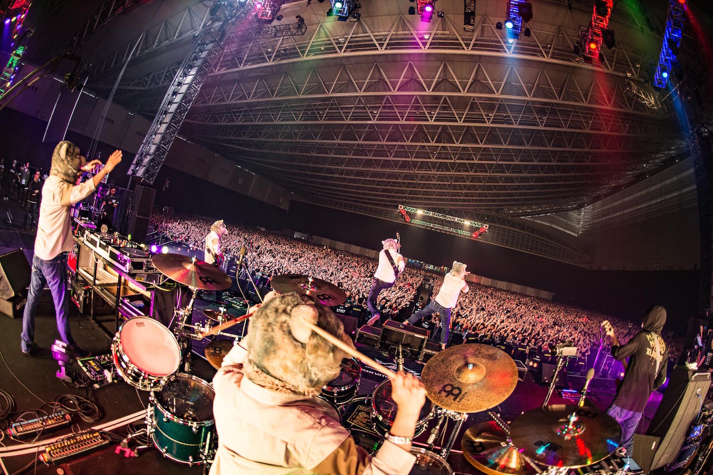 MAN WITH A MISSION（Photo by Daisuke Sakai[FYD inc,]）