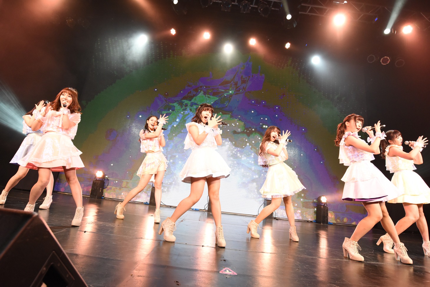 ATFによるライブの様子。