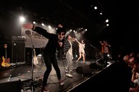 挫・人間（撮影：板橋淳一）