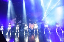 「アップアップガールズ（仮）Zepp ツアー “The Seven PARTY LIVE Alien”」Zepp Sapporo公演の様子。