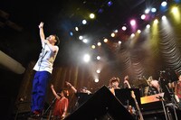 堂島孝平楽団「VERY VERY YES」2日目の様子。