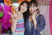 左よりJY、蜷川実花。