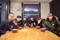 「プロジェクトVIXX～宇宙からの侵略者たち～」収録現場の様子。