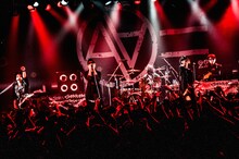 「AA= TOUR #5」東京・LIQUIDROOM公演の様子。（撮影：浜野カズシ）