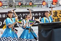 左から星名美怜、柏木ひなた、真山りか。