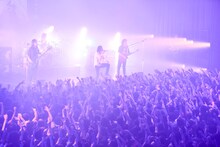 THE BACK HORN「THE BACK HORN『KYO-MEIワンマンツアー』～運命開歌～」東京・新木場STUDIO COAST公演の様子。（撮影：橋本塁［SOUND SHOOTER］）