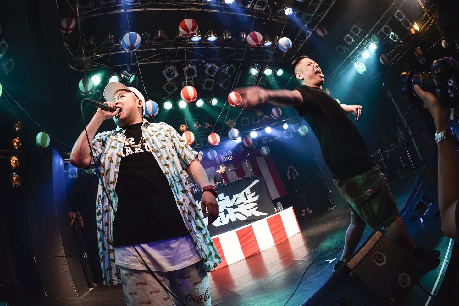 サイプレス上野とMACCHO。（撮影：高田梓）