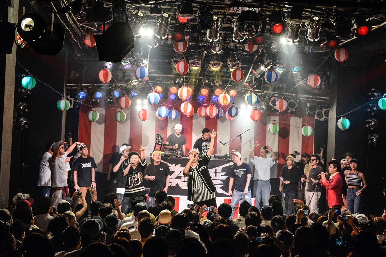 サ上とロ吉がファン感謝祭、出禁になった会場でゲスト30組以上を迎え3時間半