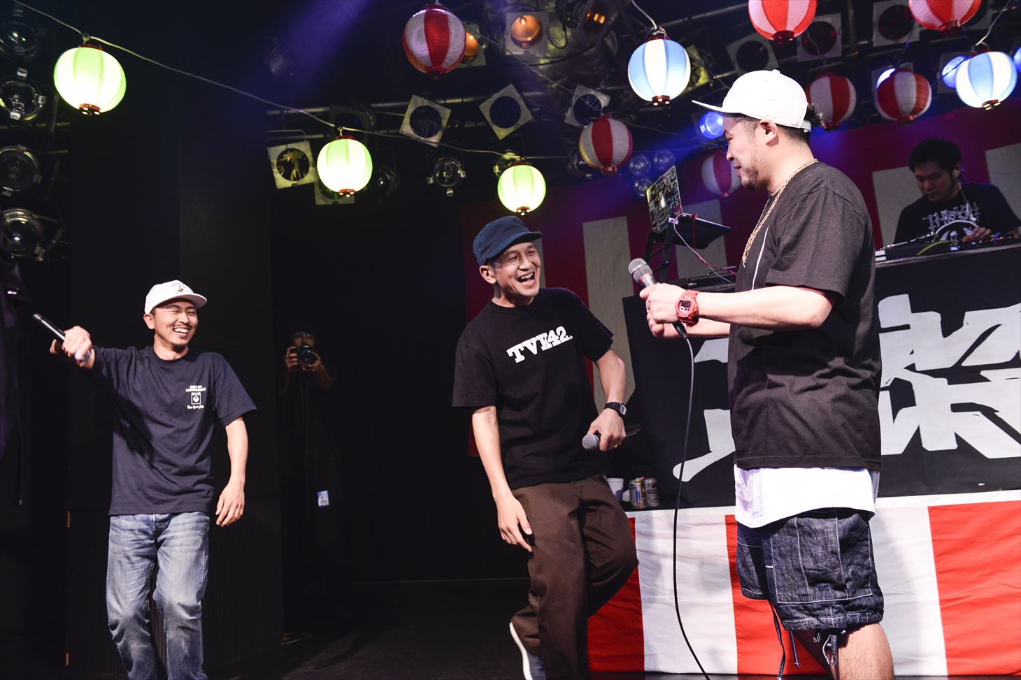 サイプレス上野とロベルト吉野とANIと田我流。（撮影：高田梓）
