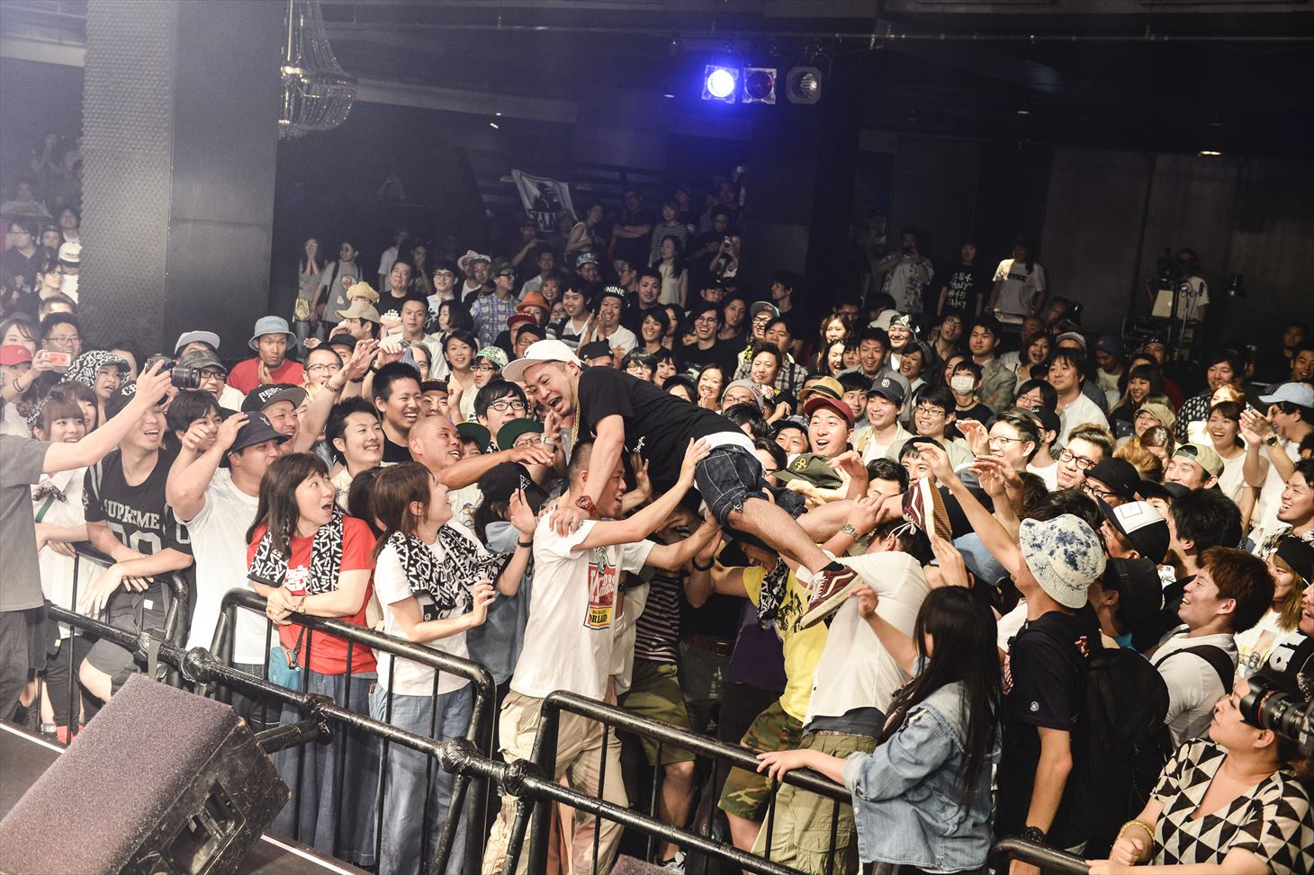 「サ上とロ吉のファン感謝祭～カミナッチャ2016～」の様子。（撮影：高田梓）