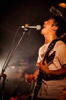 yoshiyuki suzuki（Vo, G / INFOG）（Photo by Takashi "TAKA" Konuma）