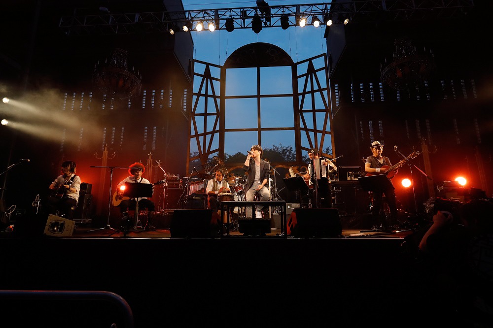鈴村健一「満天 LIVE 2016」の様子。
