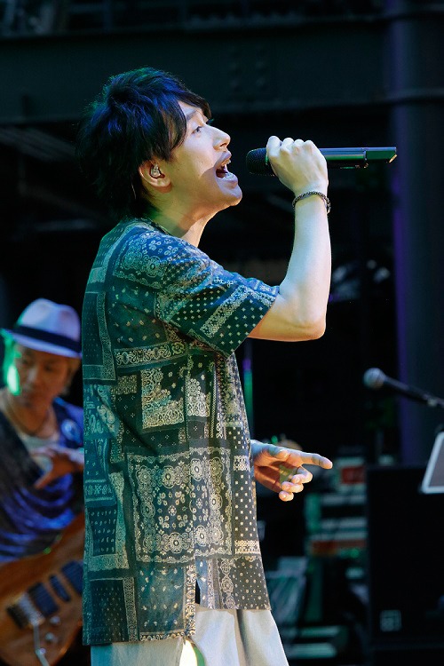 鈴村健一