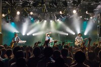 藤岡みなみ＆ザ・モローンズ「2016年、確信」の様子。