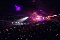 「2PM ARENA TOUR 2016 "GALAXY OF 2PM"」大阪・大阪城ホール公演の様子。（写真提供：EPICレコードジャパン）