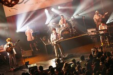 sumika「『アンサーパレード』Oneman Live Tour -Answer-」東京・赤坂BLITZ公演の様子。（撮影：後藤壮太郎）